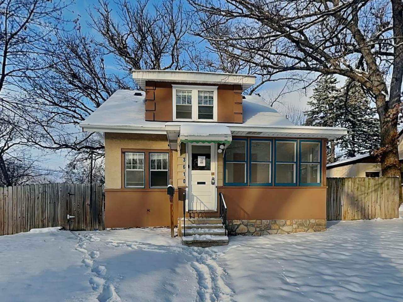 3610 Oakdale Avenue - Photo 1