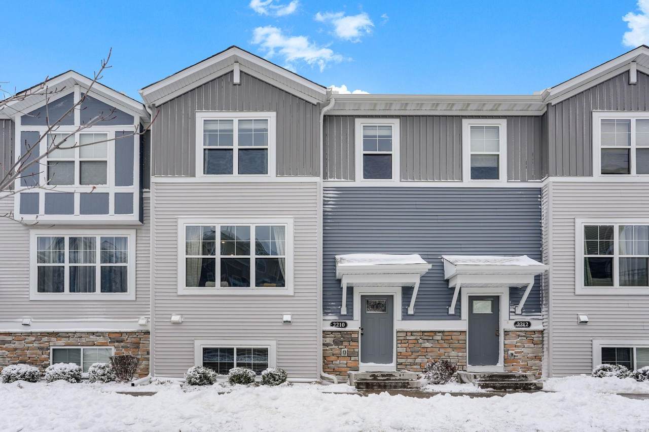 2210 Gateway Curve - Photo 1