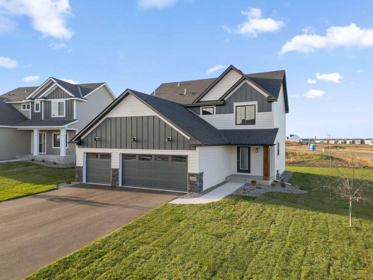 13721 Arrowhead Way - Photo 1