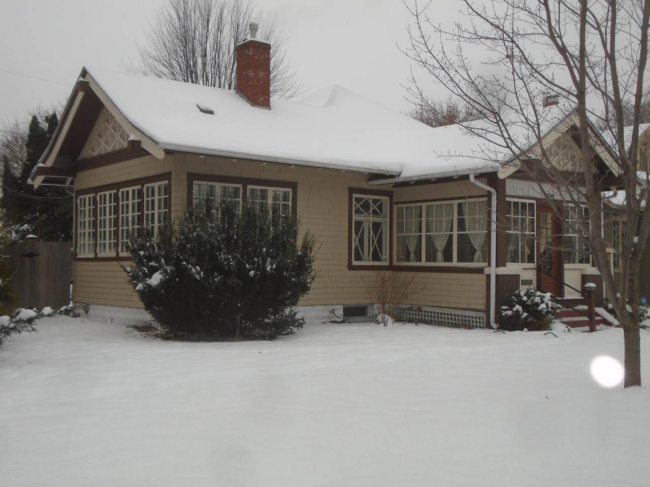 1048 Linwood Avenue - Photo 1