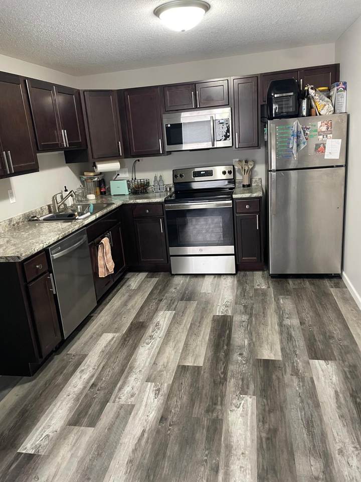 553 Lemon Street - Photo 1