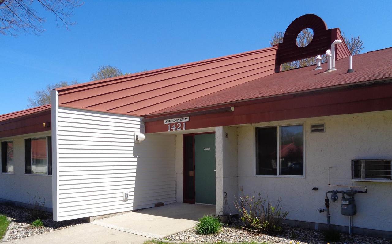 1421 Lake Avenue - Photo 1