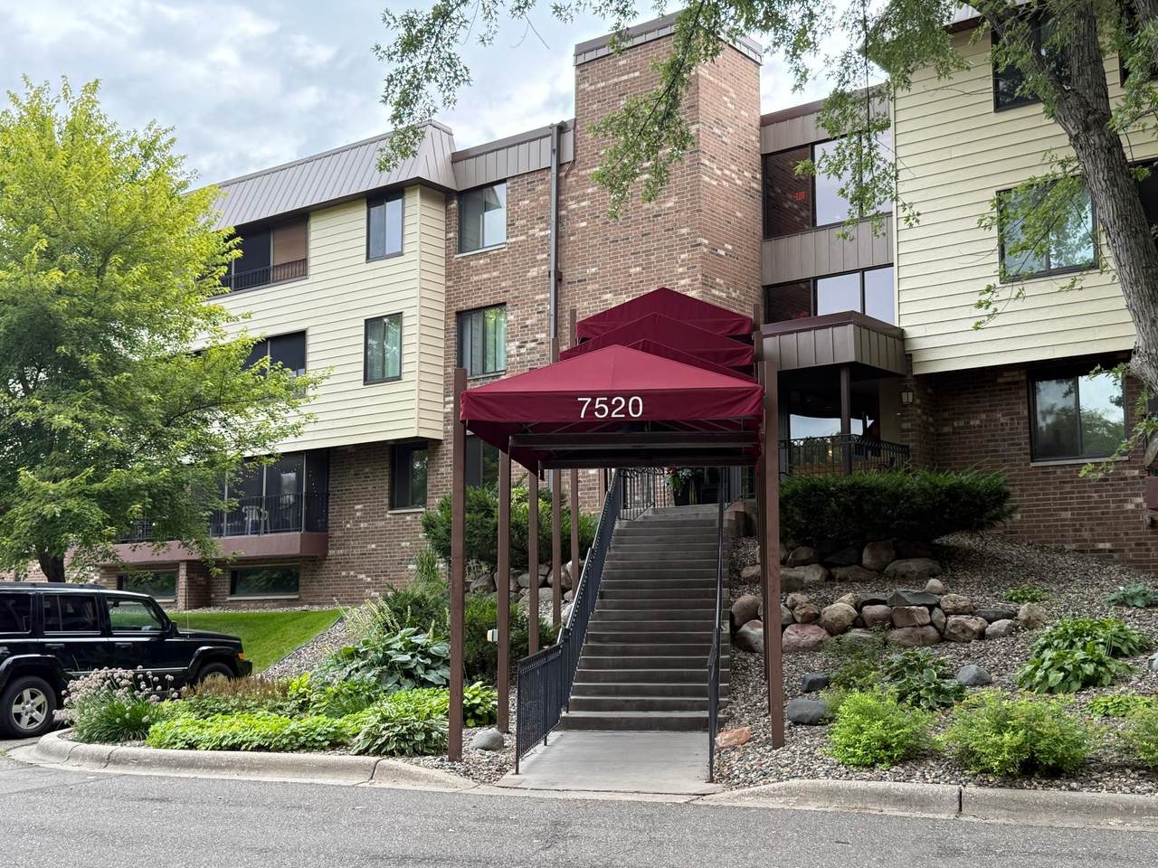 7520 Cahill Road - Photo 1