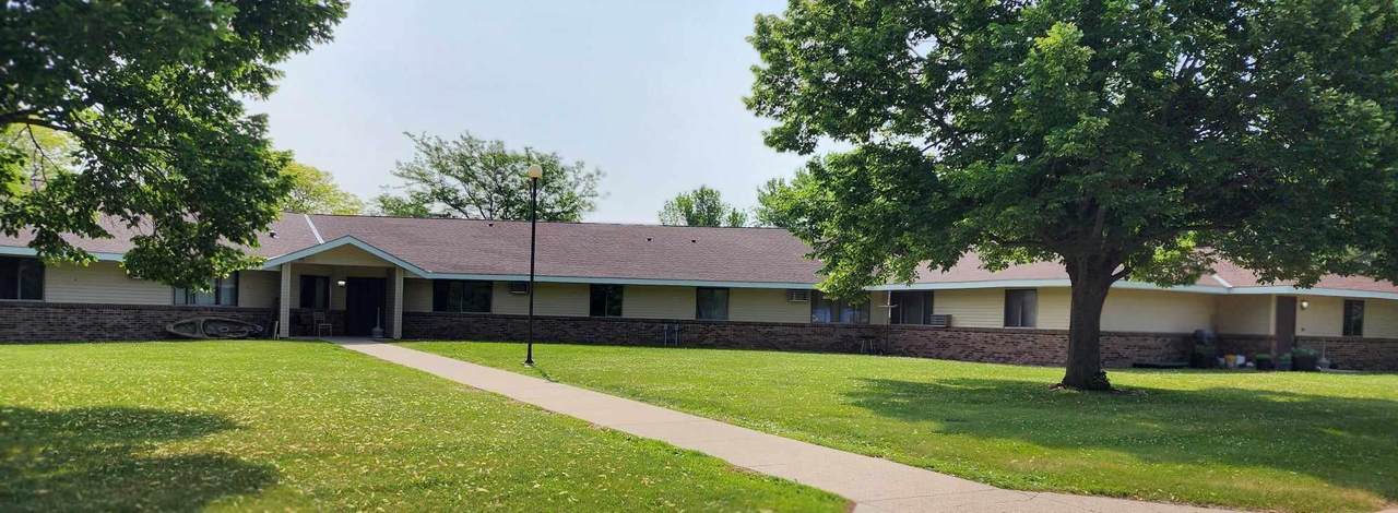 551 Lakeview Road - Photo 1