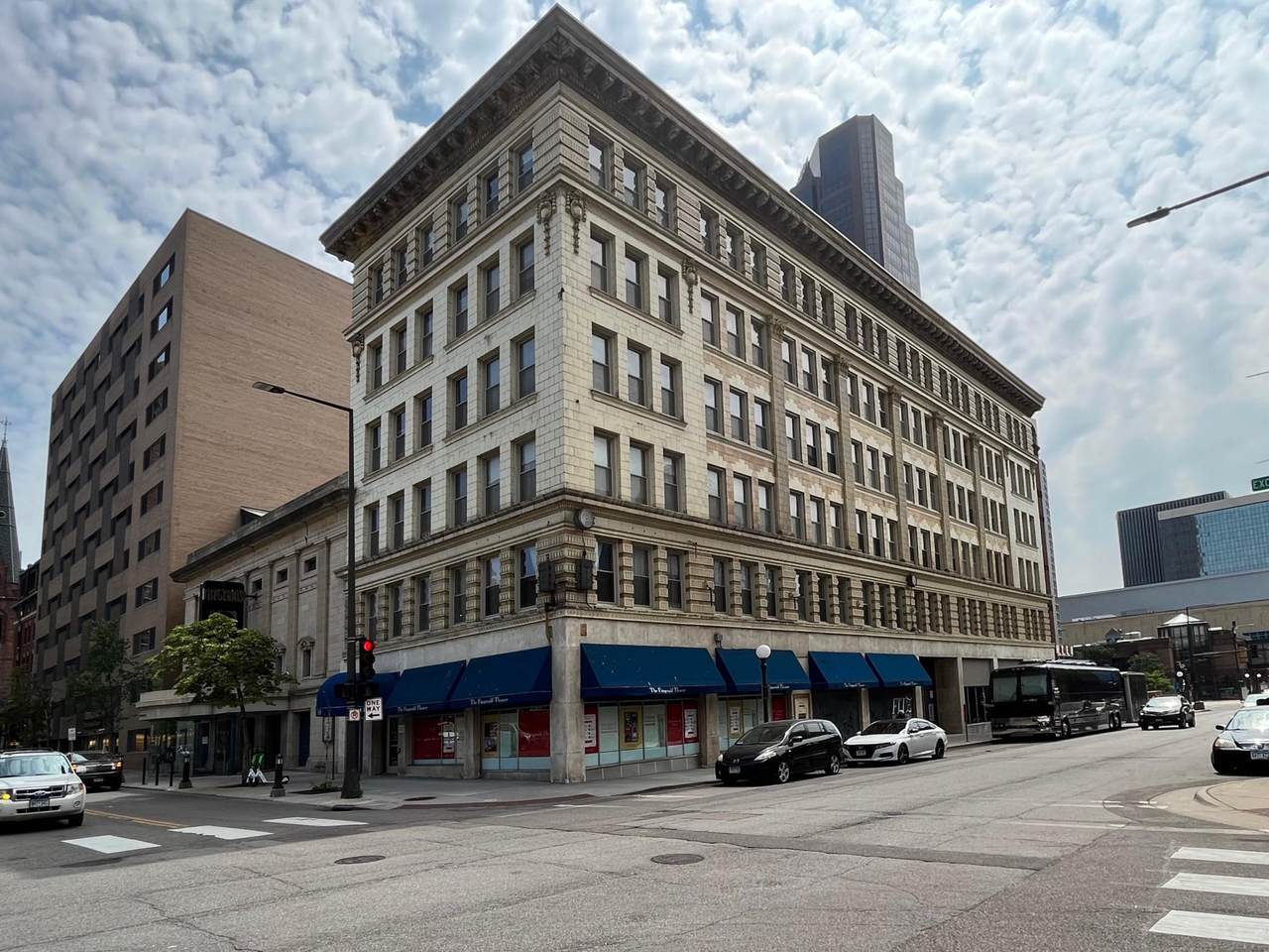 488 Wabasha Street - Photo 1