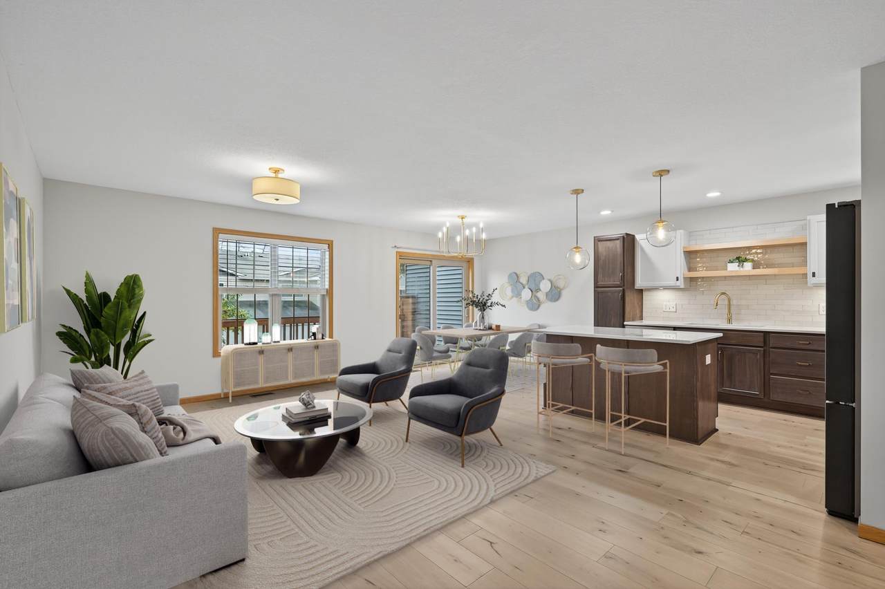 22271 Lilac Way - Photo 1