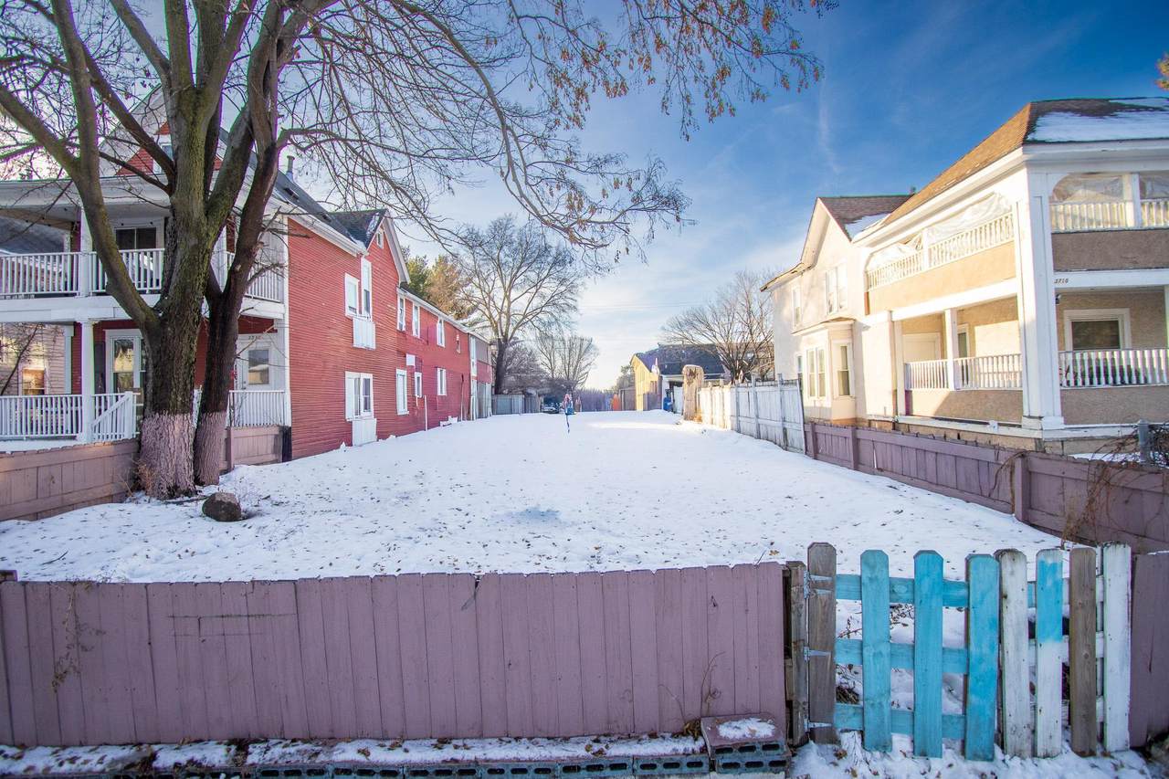 3712 1st Avenue - Photo 1