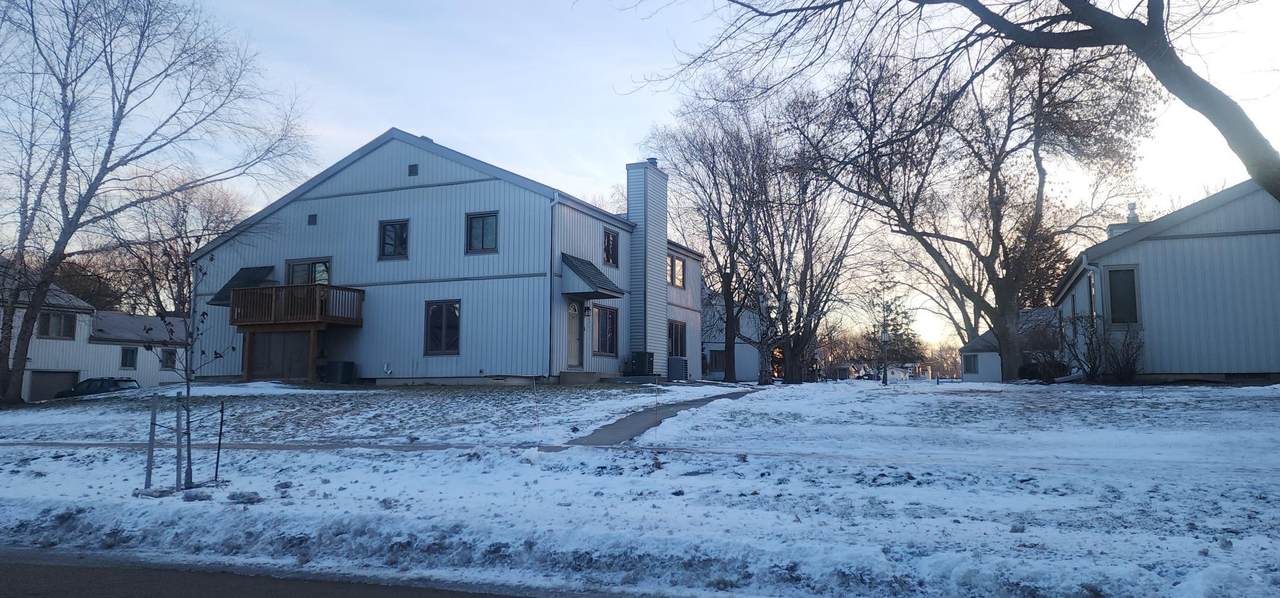 2004 26th Avenue - Photo 1