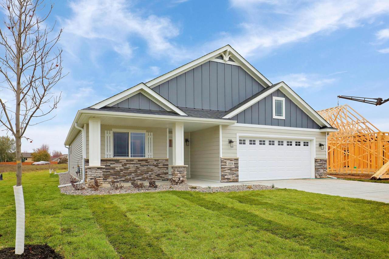 17785 Hoover Street - Photo 1