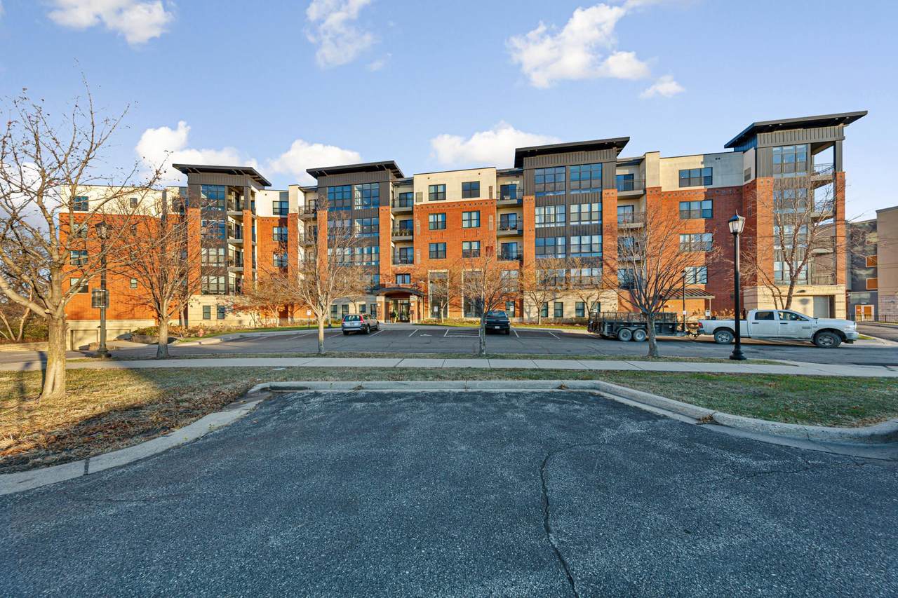 101 Saint Olaf Avenue - Photo 1