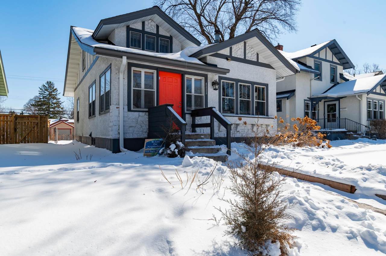 4323 4th Avenue - Photo 1