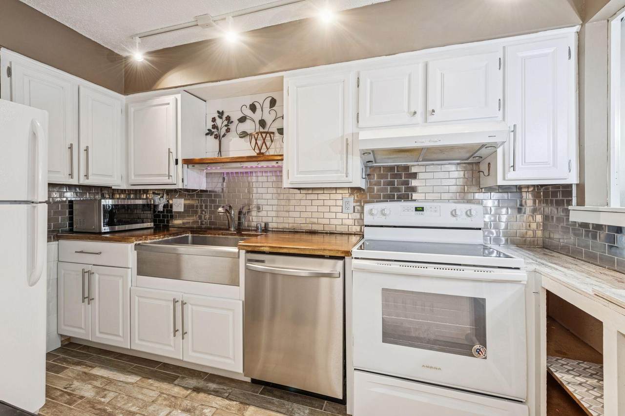 2200 Nevada Avenue - Photo 1