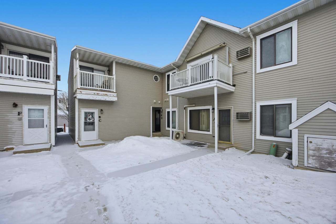 3305 15th Avenue - Photo 1