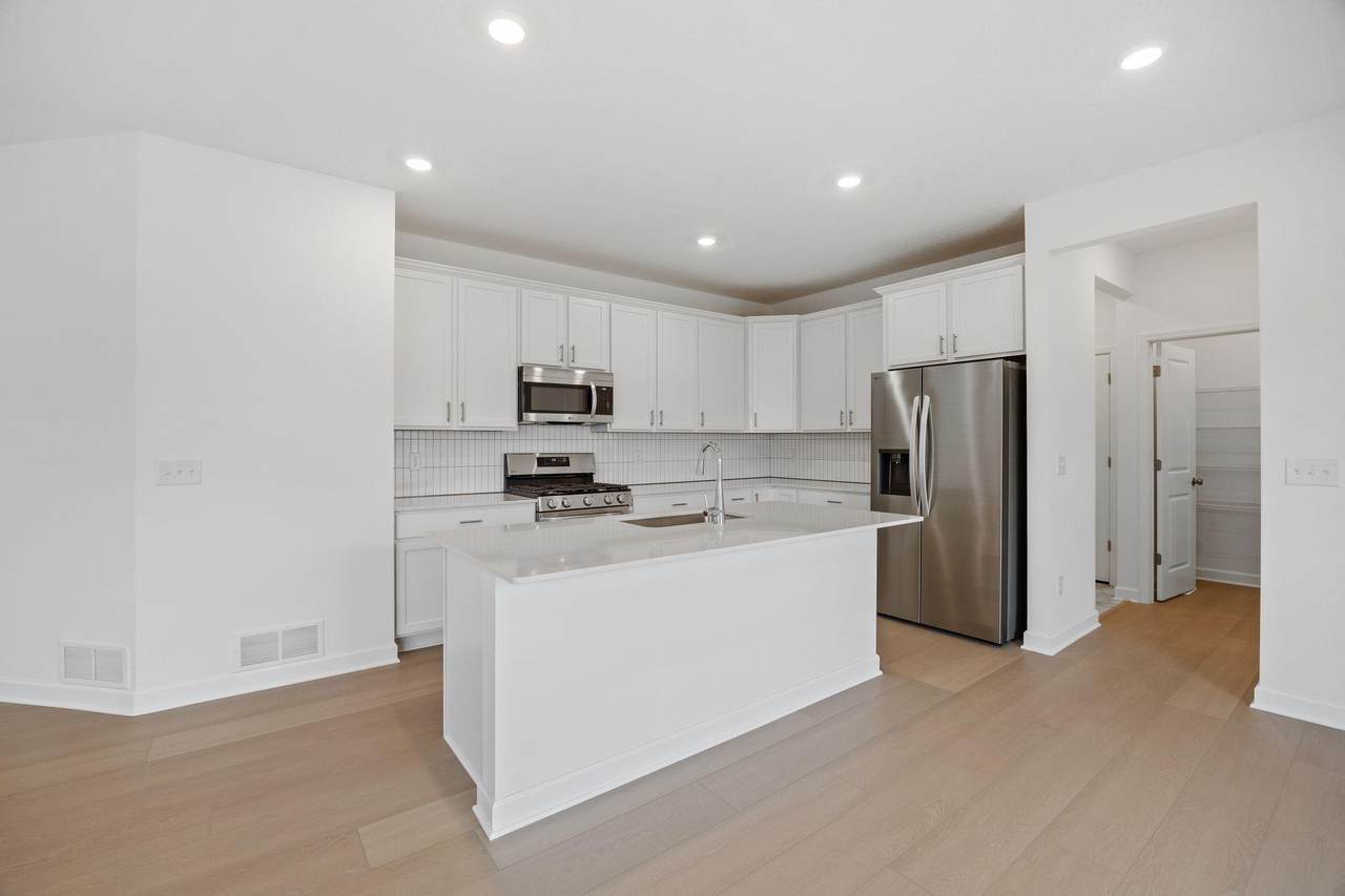 5129 Windlass Drive - Photo 1