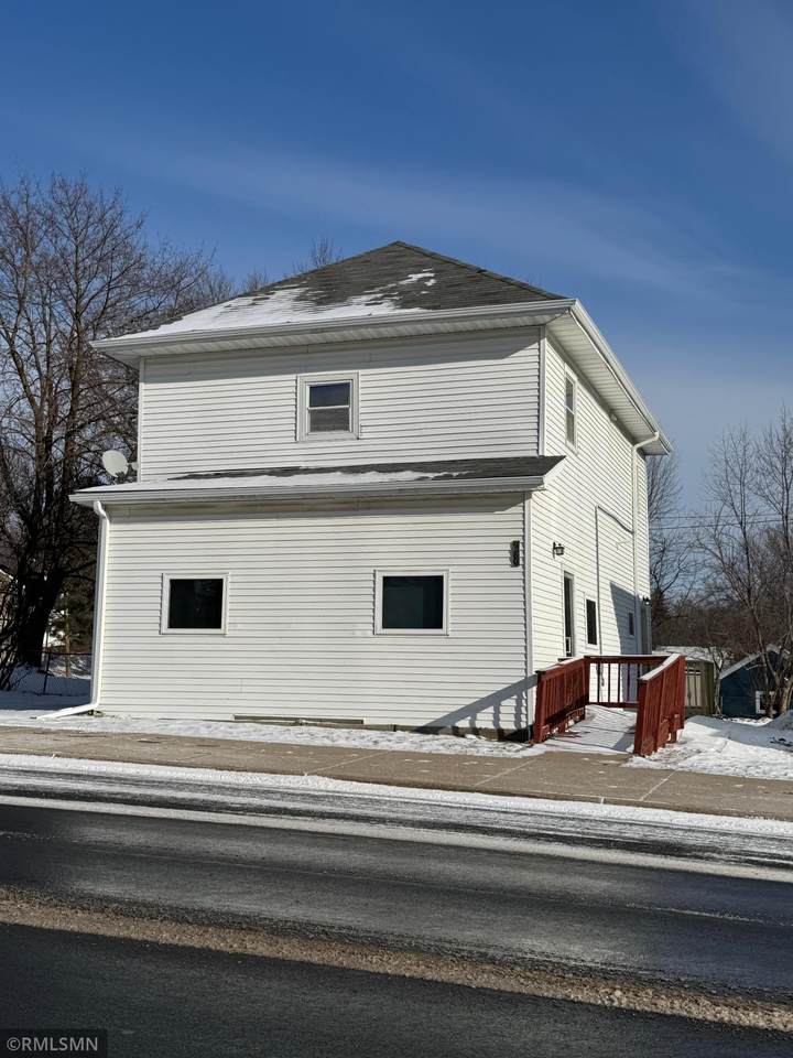 920 Davis Street - Photo 1