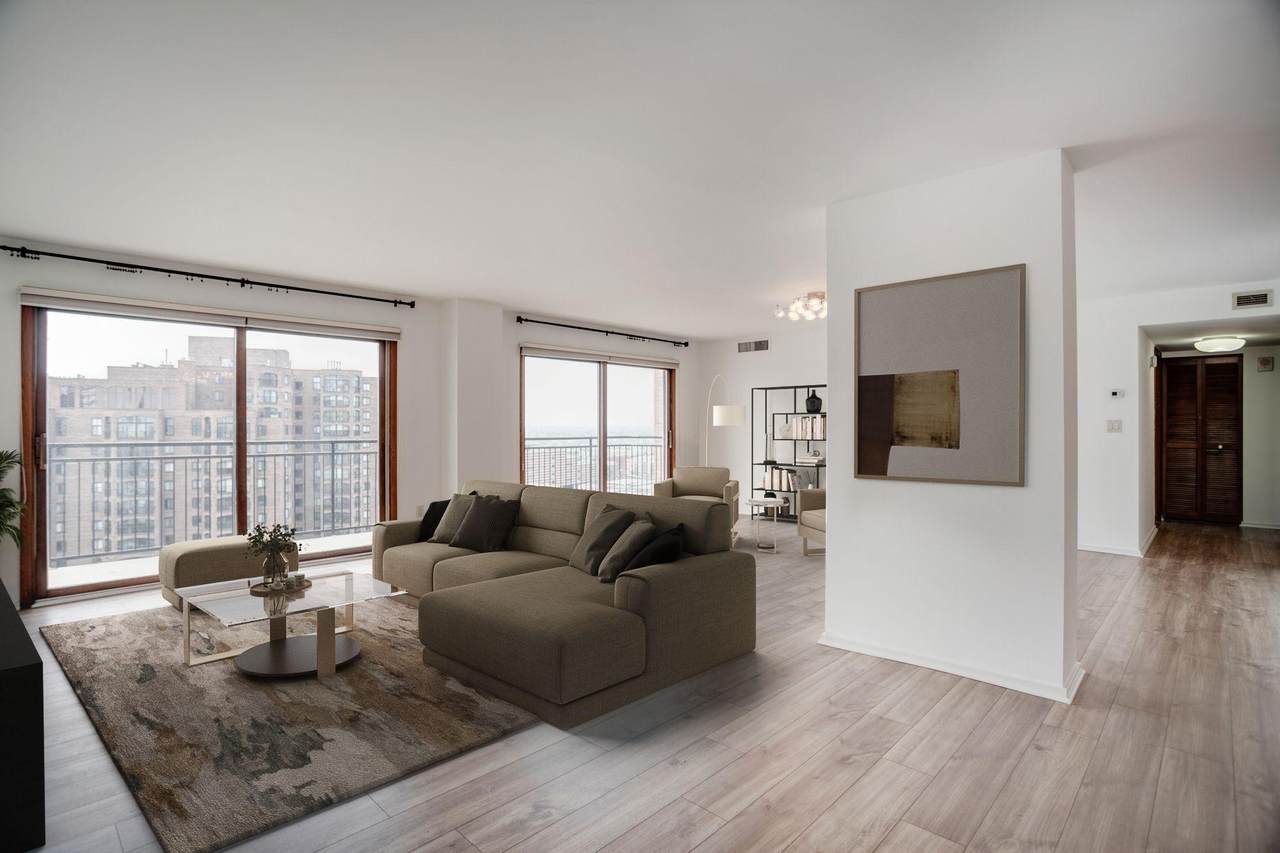 1225 Lasalle Avenue - Photo 1