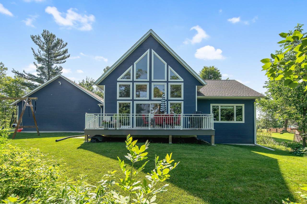 18465 Lake Lane - Photo 1