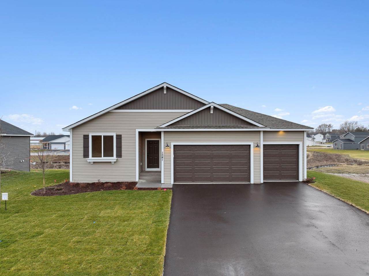 1339 Orchid Way - Photo 1