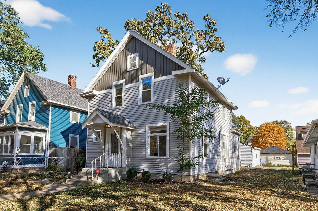 3435 Elliot Avenue - Photo 1