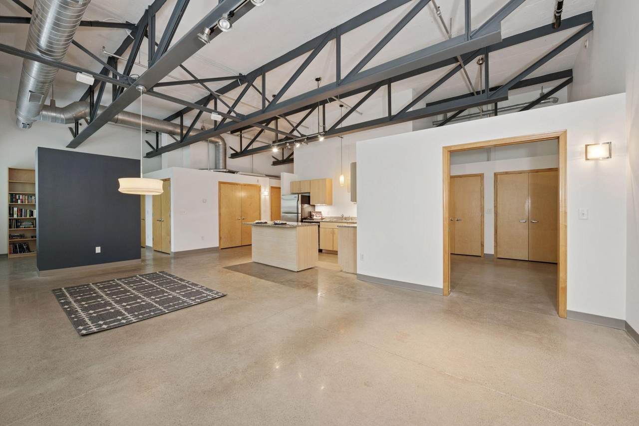 111 Franklin Avenue - Photo 1