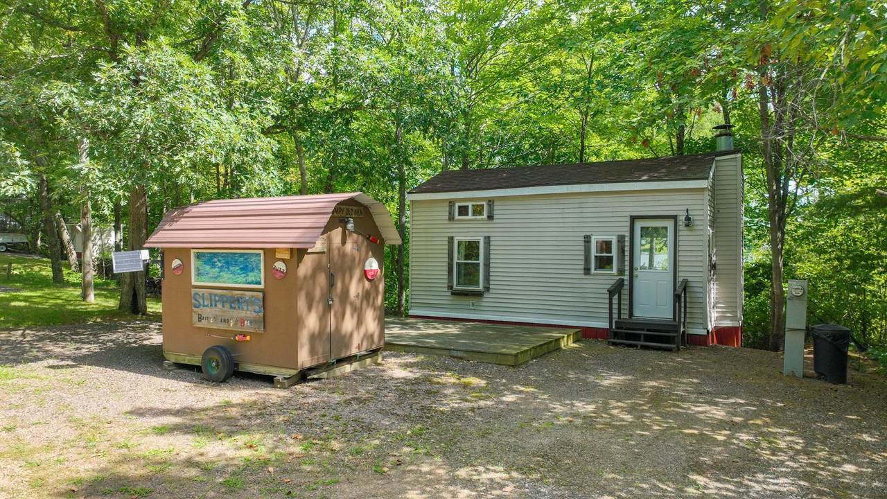 16099 292nd Street - Photo 1