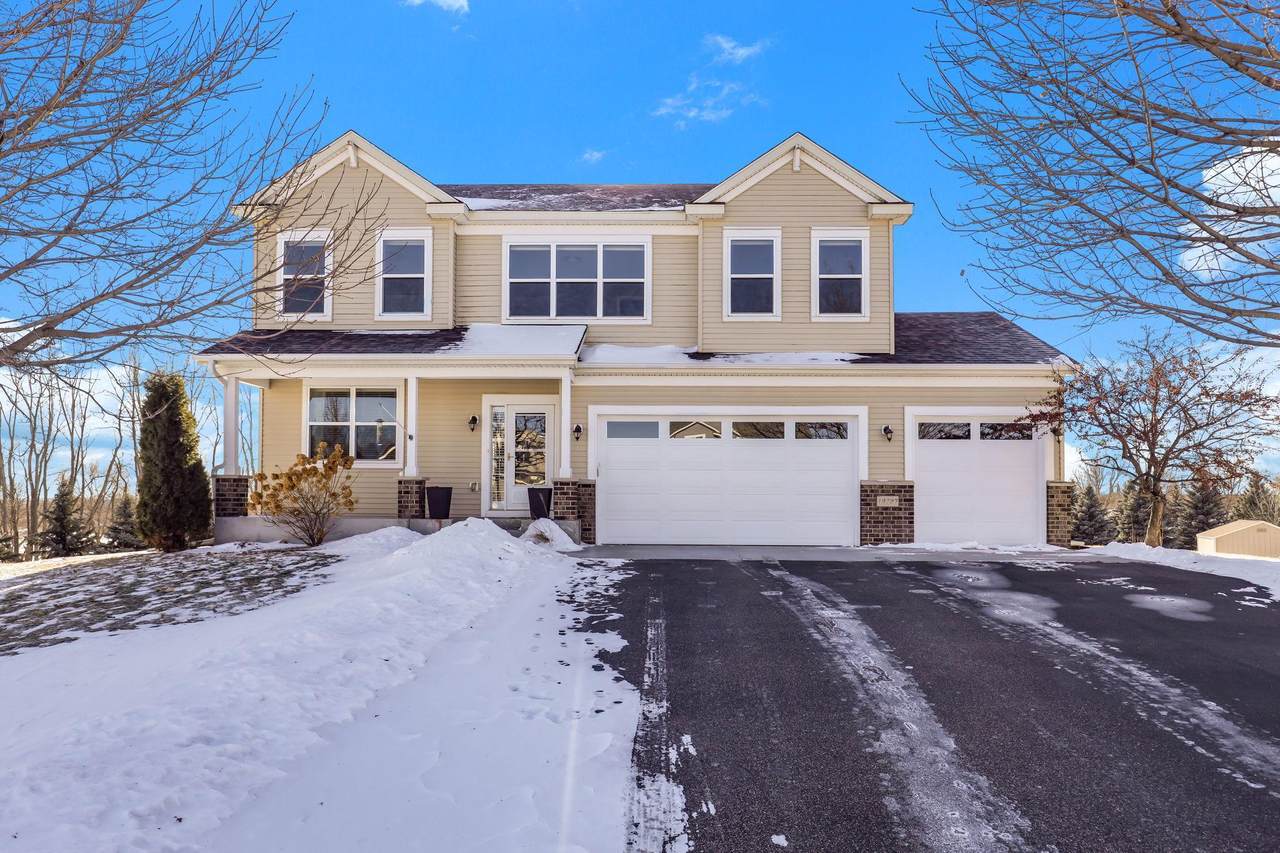 19727 Hazel Nut Court - Photo 1