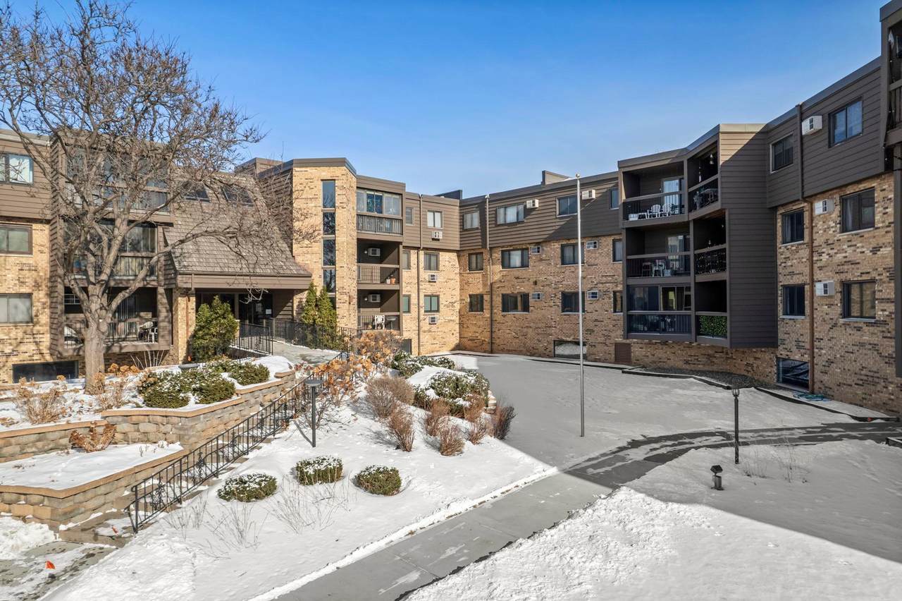 999 41st Avenue - Photo 1