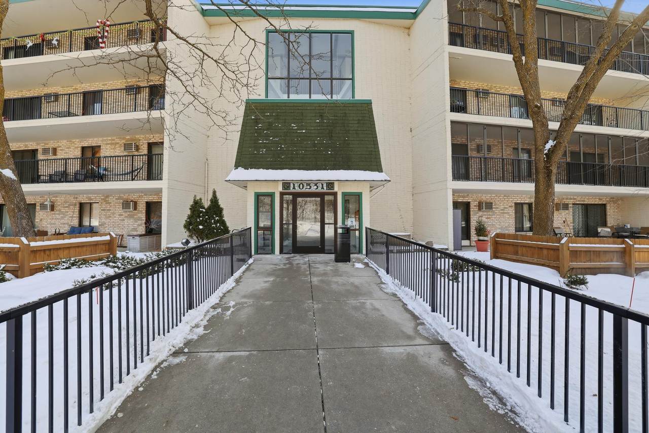 10531 Cedar Lake Road - Photo 1