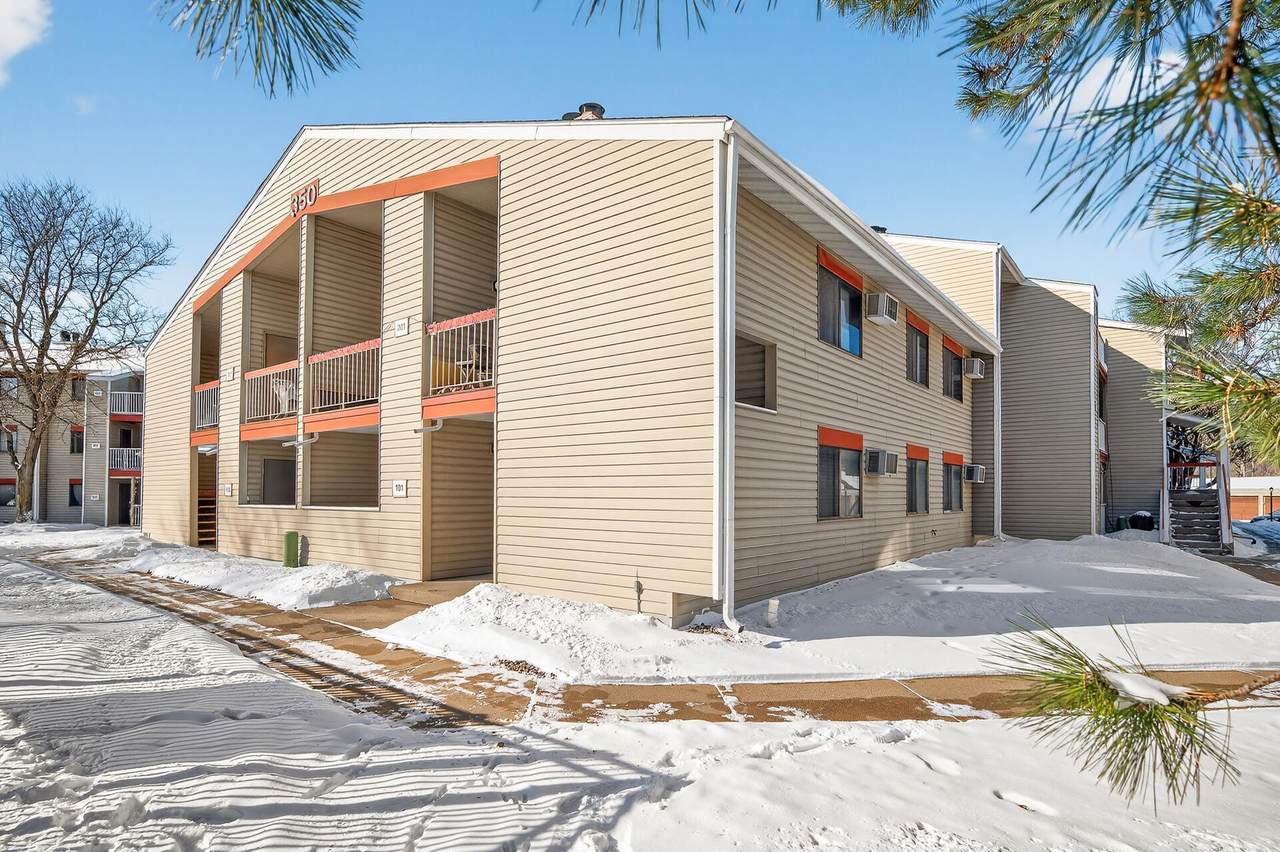 350 Shelard Parkway - Photo 1