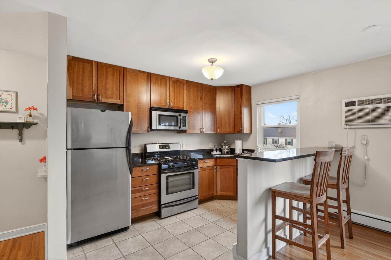 4517 Grand Avenue - Photo 1