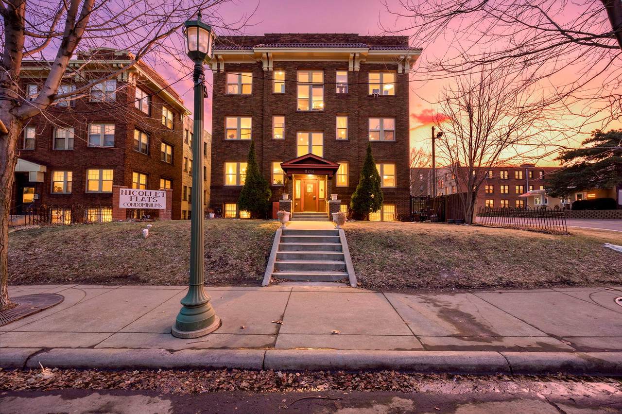 2218 Nicollet Avenue - Photo 1