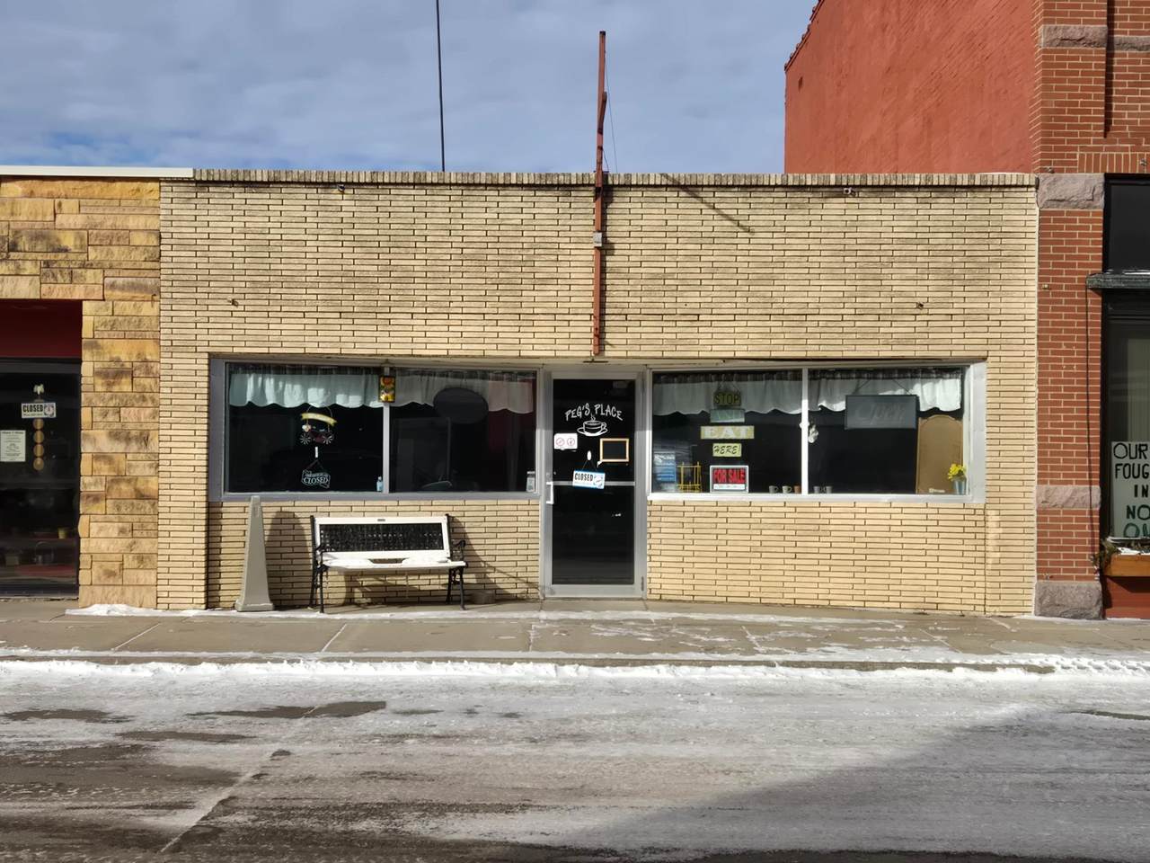 135 Miles Street - Photo 1