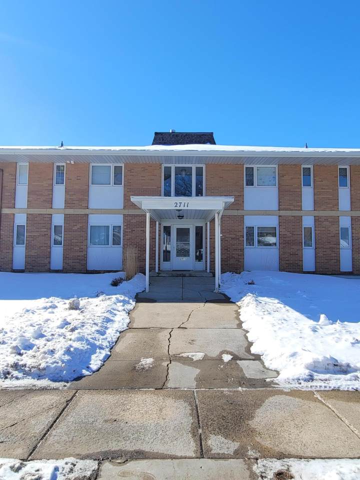 2711 12th Street - Photo 1