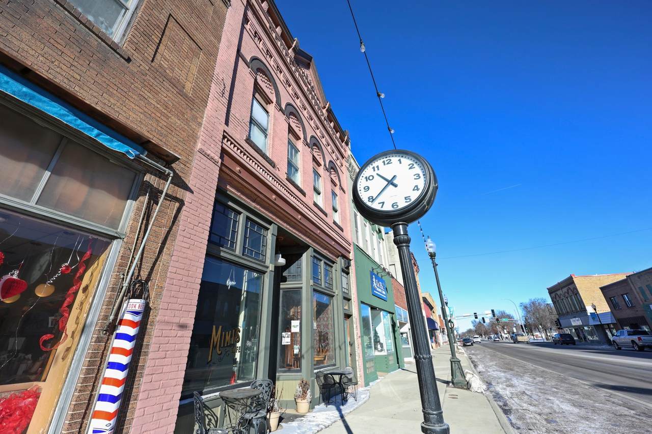 215 Sibley Avenue - Photo 1