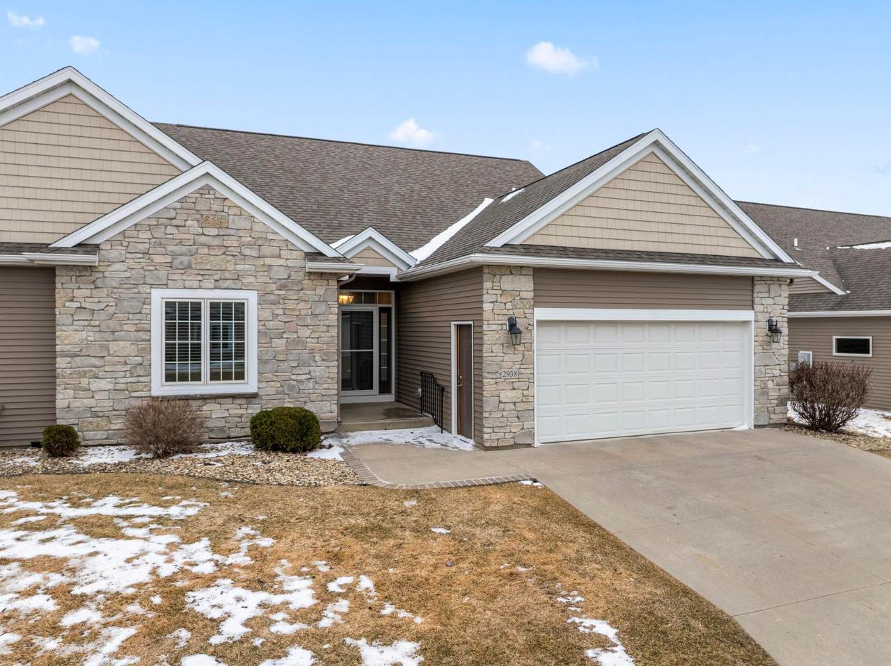 2938 Ivory Road - Photo 1