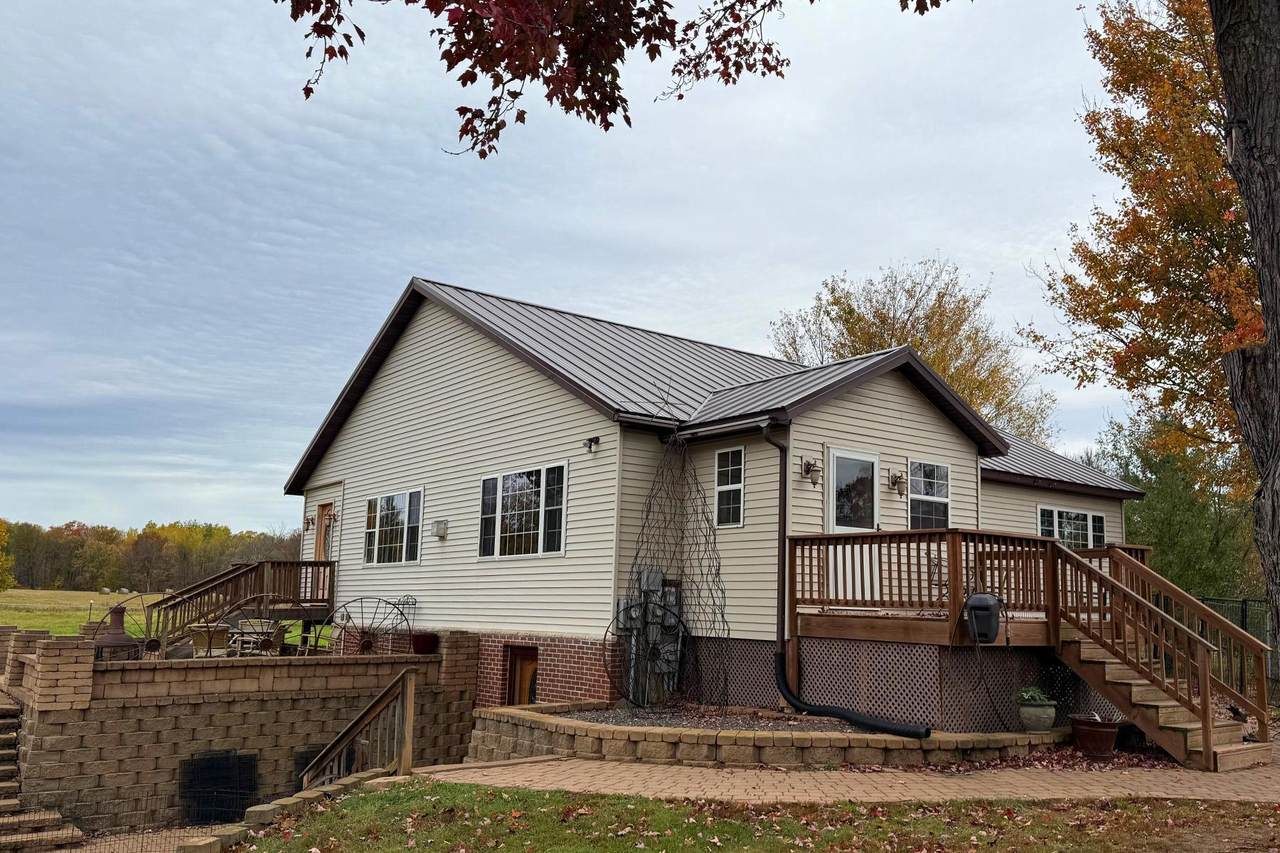 53253 Grindstone Road - Photo 1
