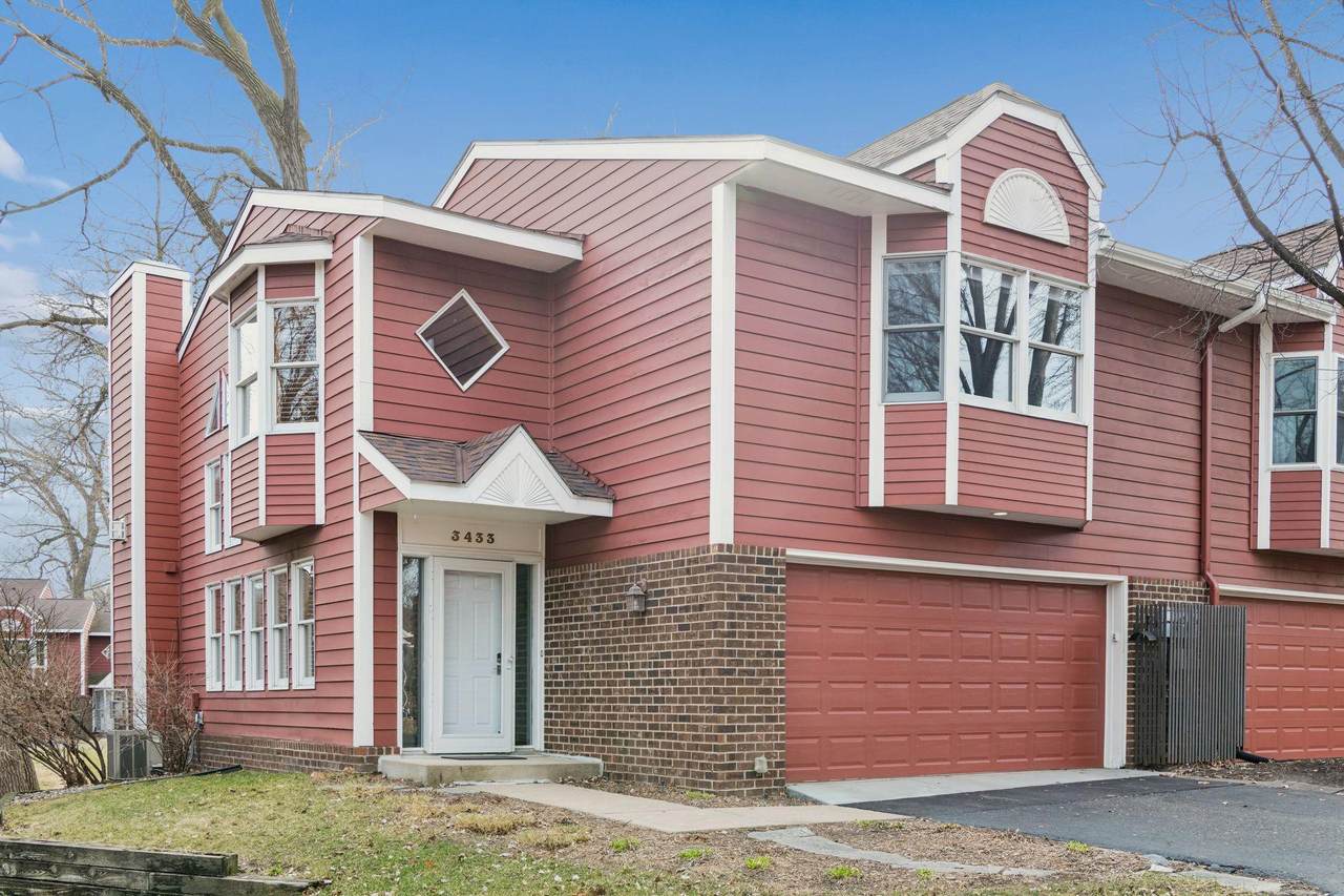 3433 Saint Louis Avenue - Photo 1