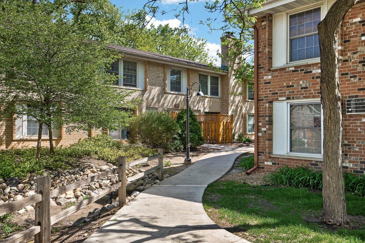 4624 Cedar Lake Road - Photo 1