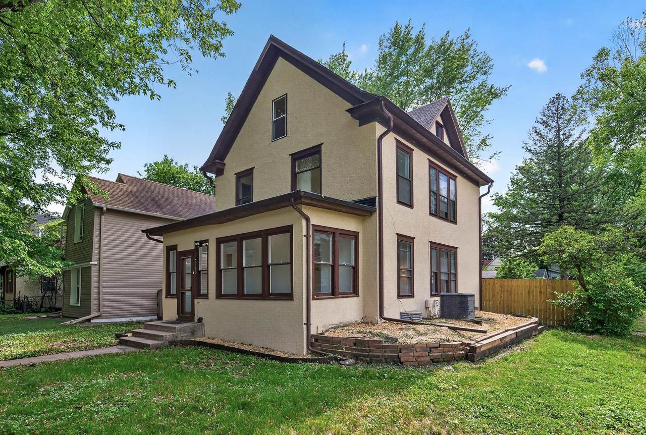 2900 30th Avenue - Photo 1