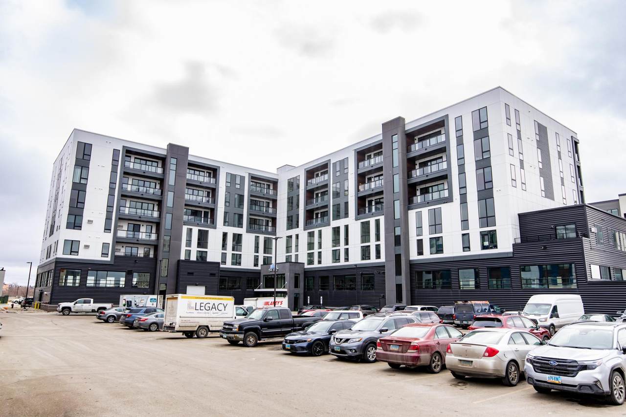 300 Main Avenue - Photo 1