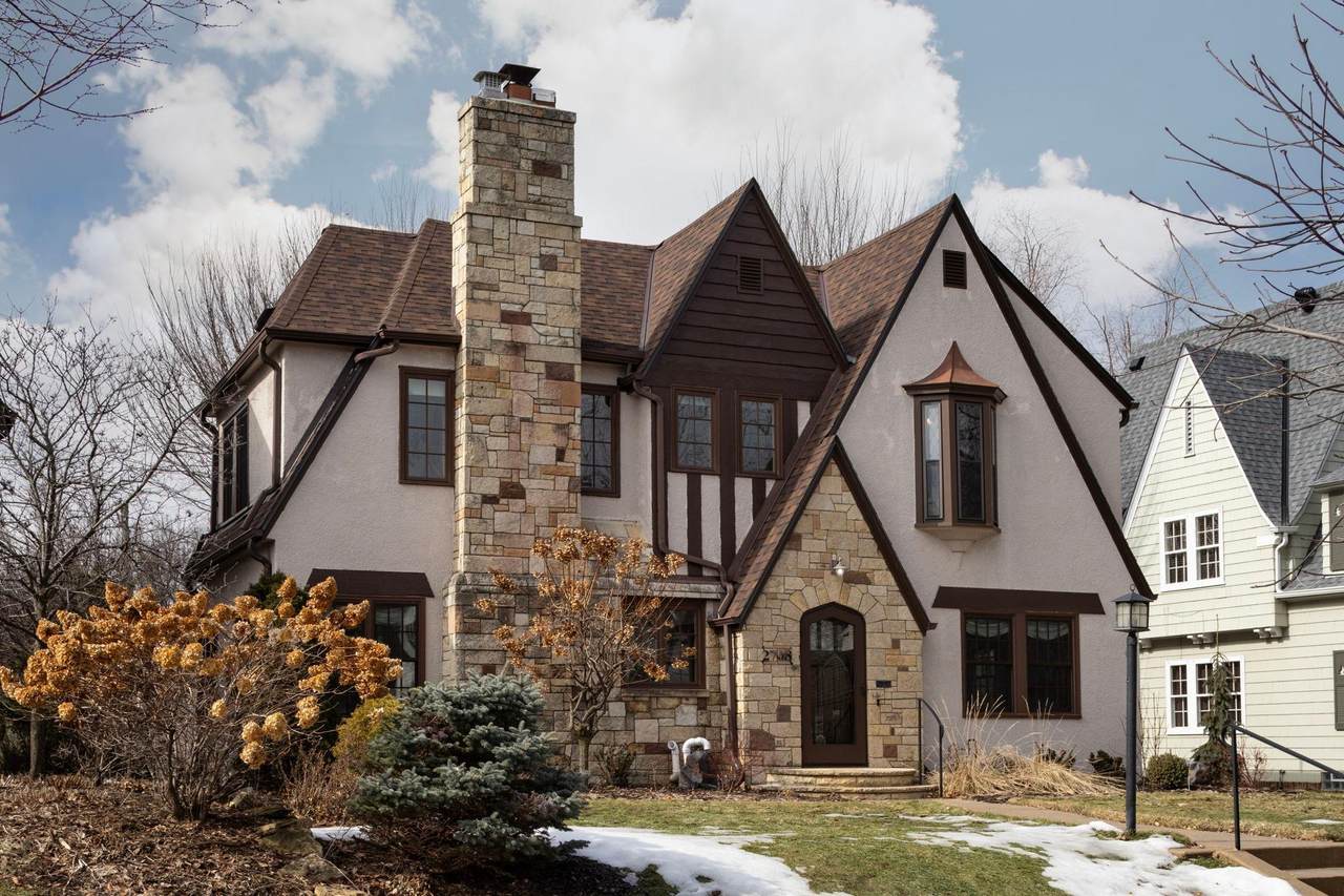 2708 Ewing Avenue - Photo 1