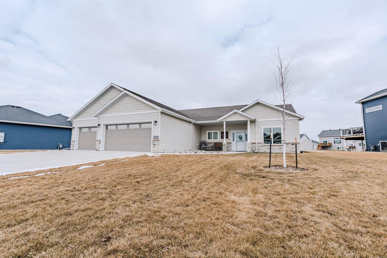 1845 67th Avenue - Photo 1