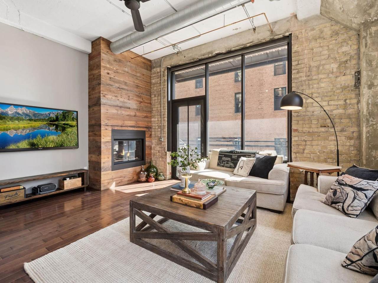 618 Washington Avenue - Photo 1