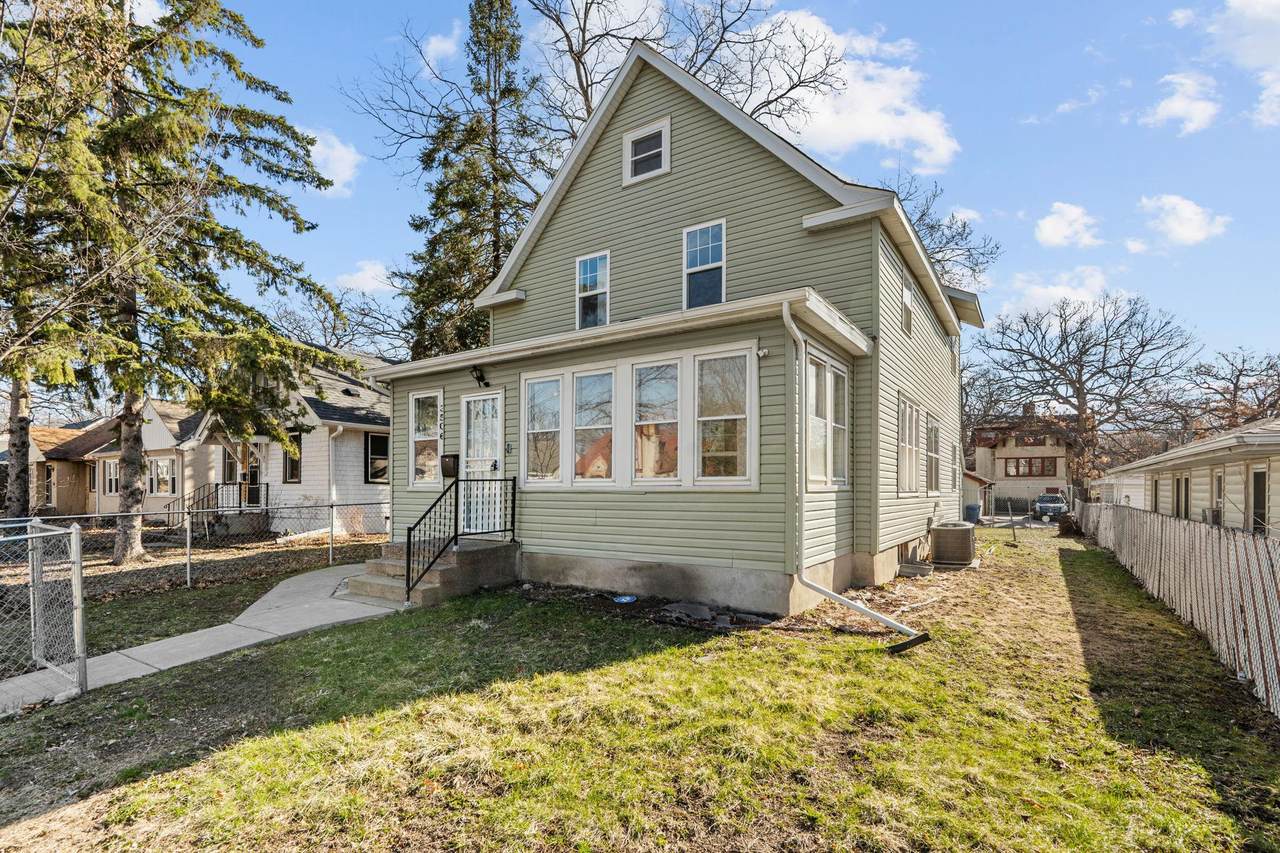 3506 Thomas Avenue - Photo 1