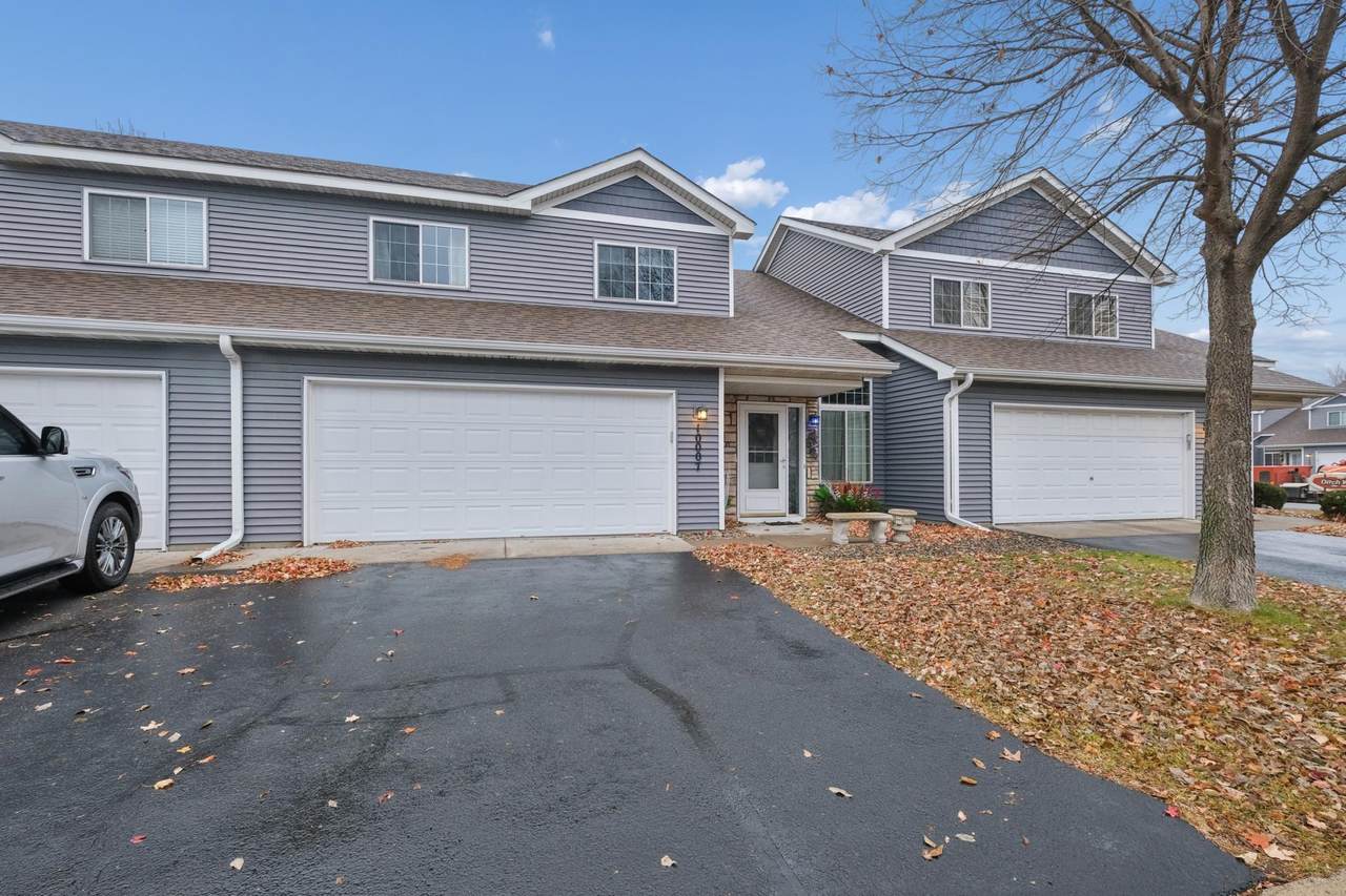 10007 Pleasure Creek Circle - Photo 1