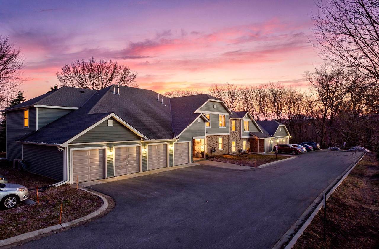 3861 Gold Point - Photo 1
