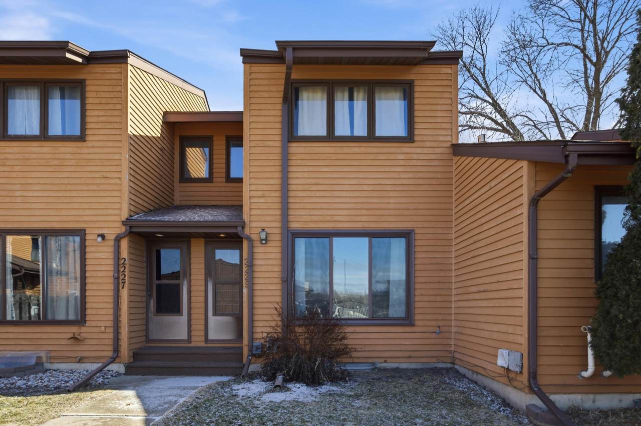 2229 4th Avenue - Photo 1