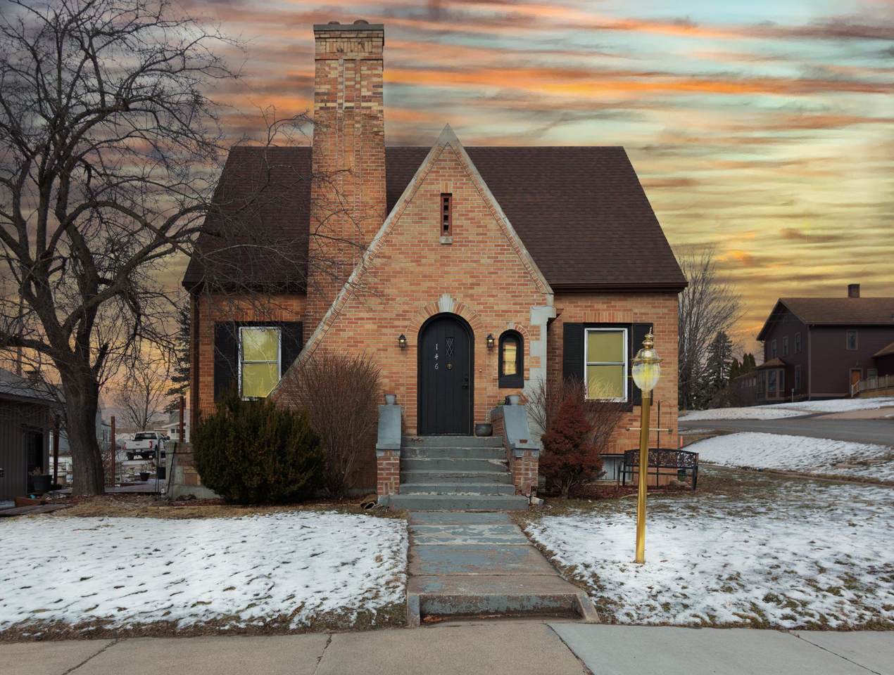 146 Maple Street - Photo 1