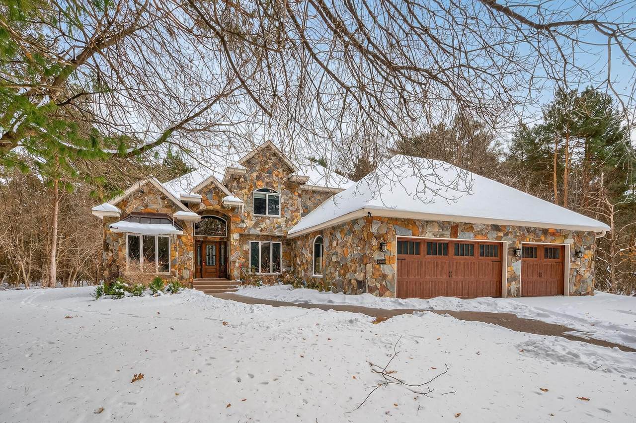 26563 Woodlands Parkway - Photo 1