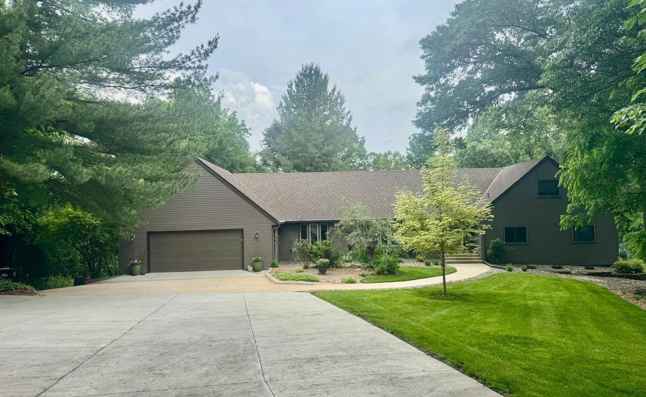 6320 Oak Meadow Lane - Photo 1